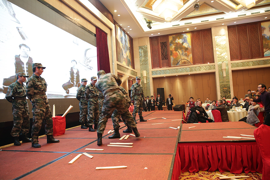 2017科恩人，新起點(diǎn)、新高度主題年會(huì)